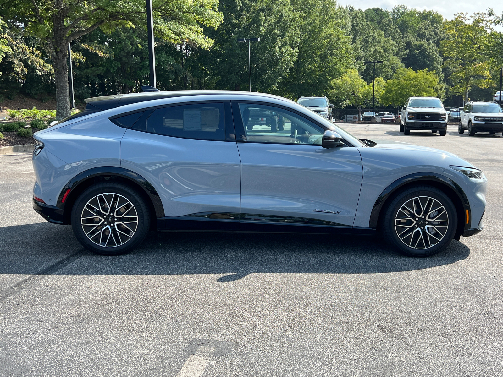 2024 Ford Mustang Mach-E Premium 6