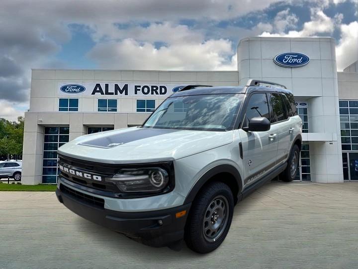 2024 Ford Bronco Sport Outer Banks 1