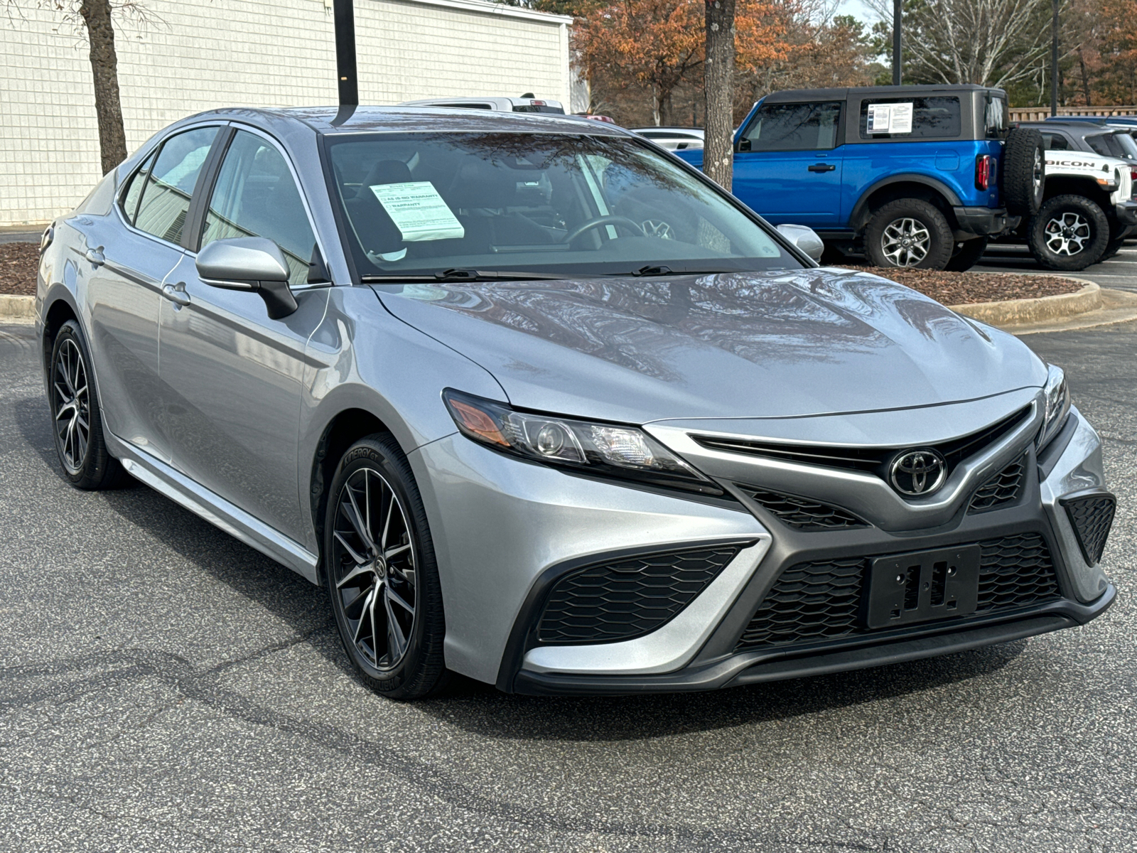 2024 Toyota Camry SE 3