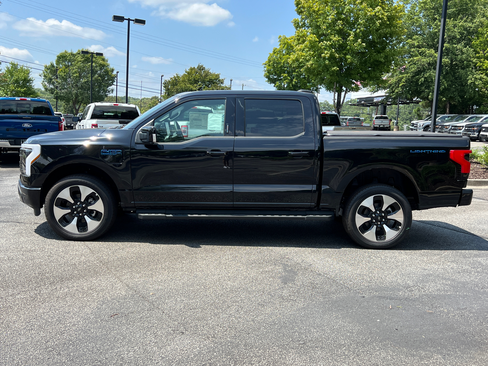 2024 Ford F-150 Lightning Platinum 2