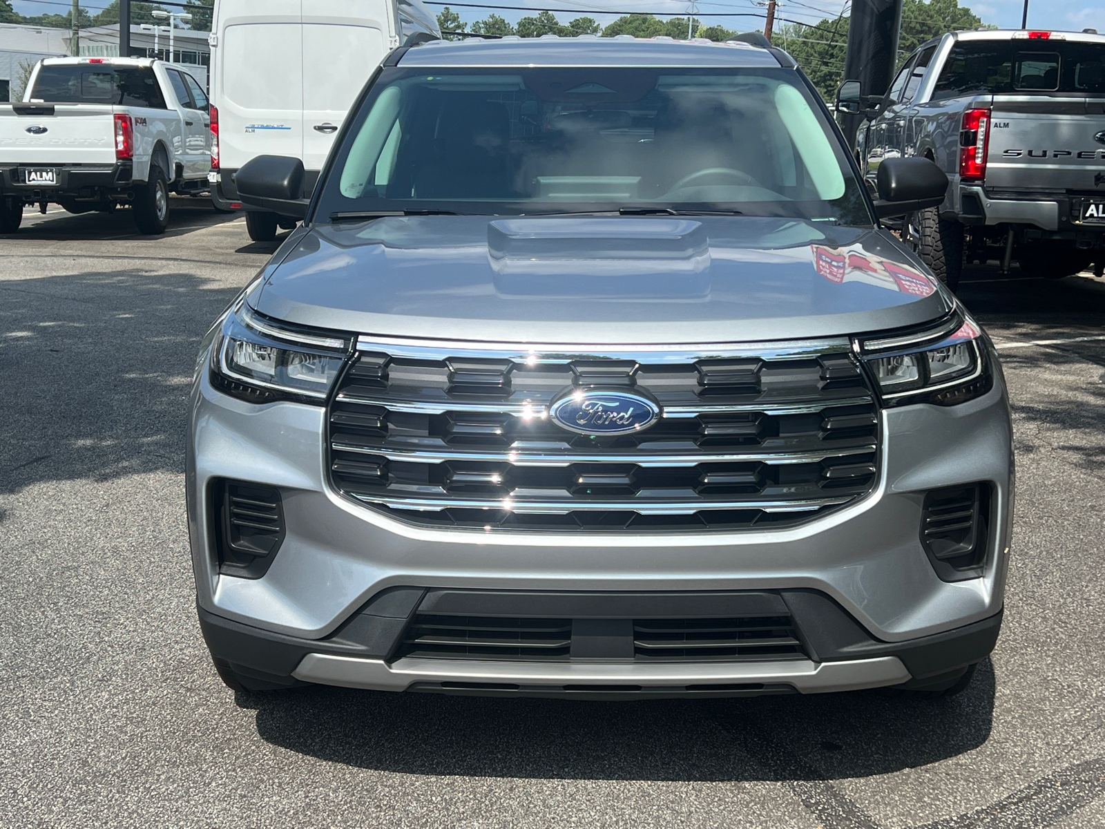 2025 Ford Explorer Active 2