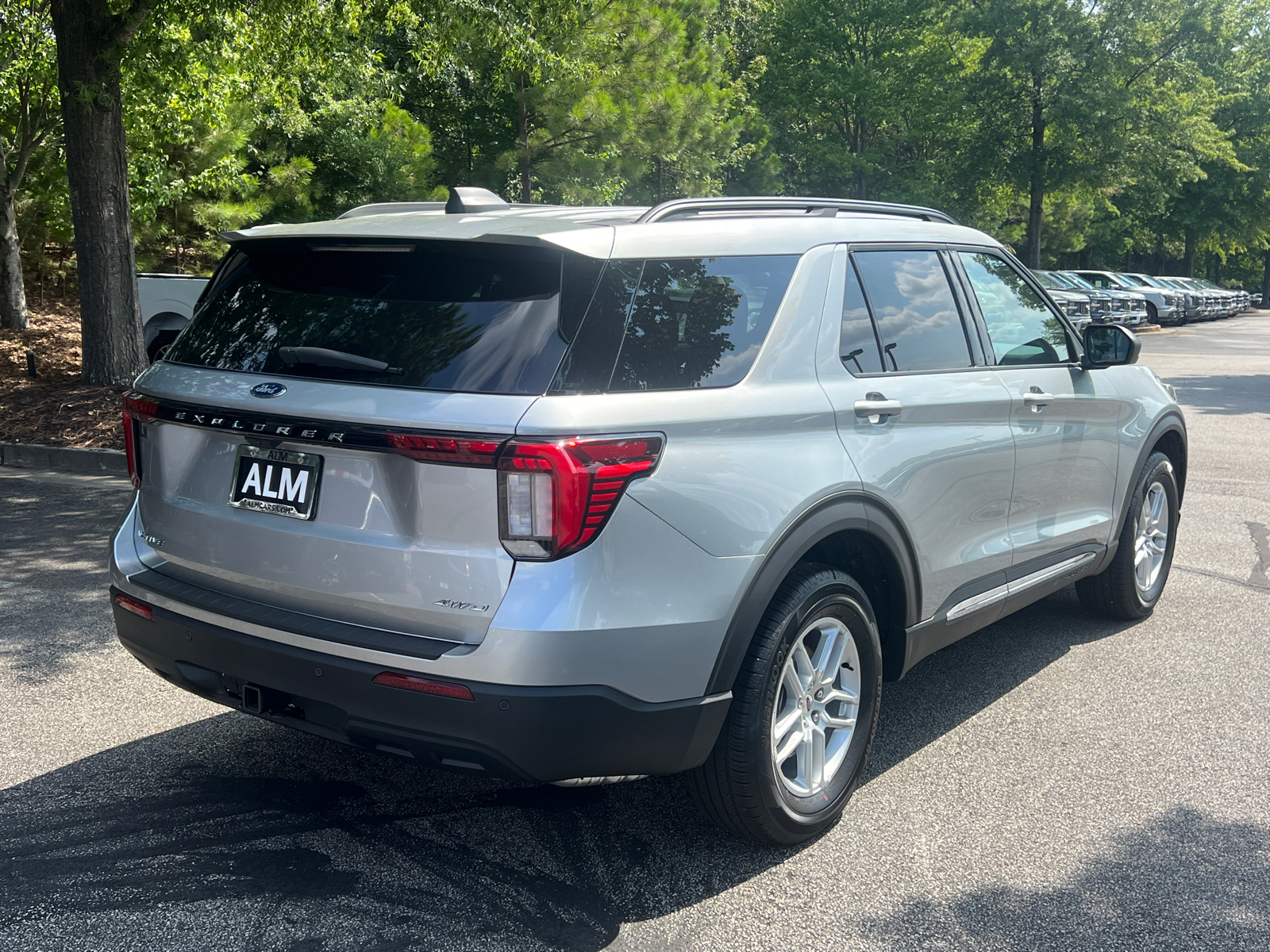 2025 Ford Explorer Active 5