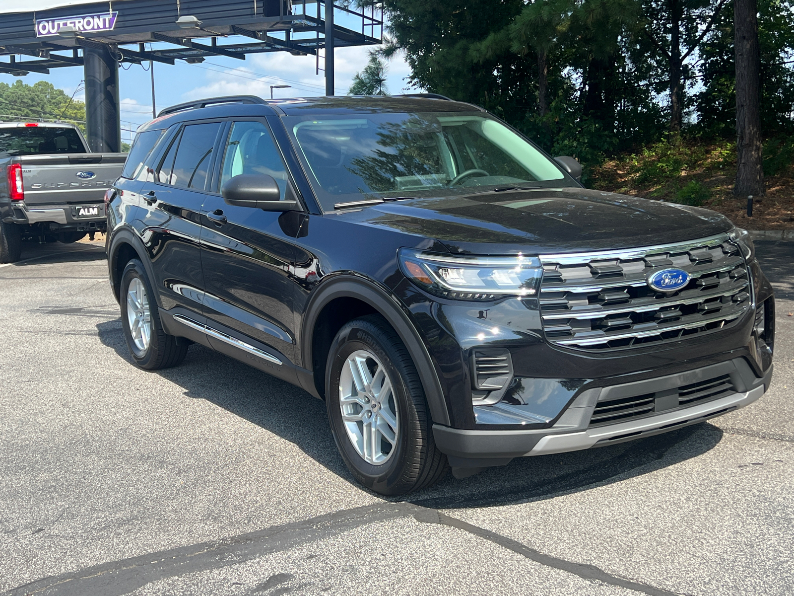 2025 Ford Explorer Active 3