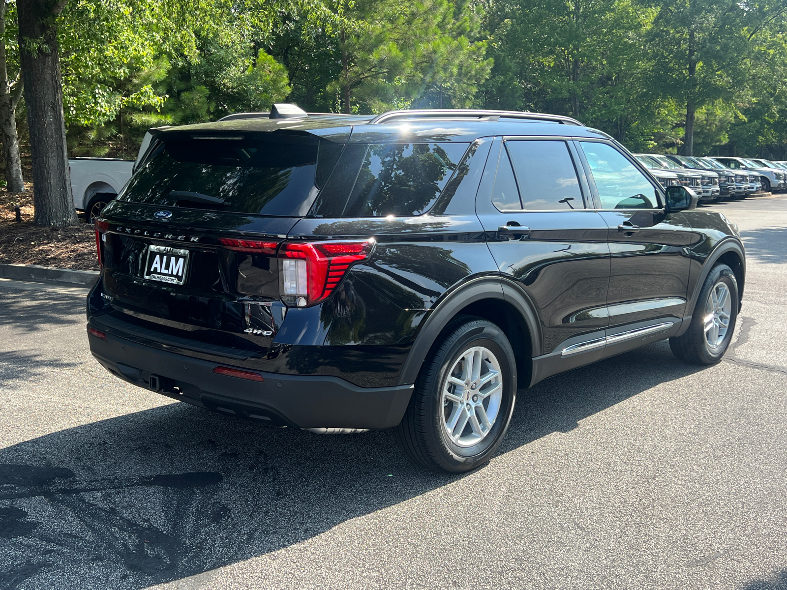 2025 Ford Explorer Active 5