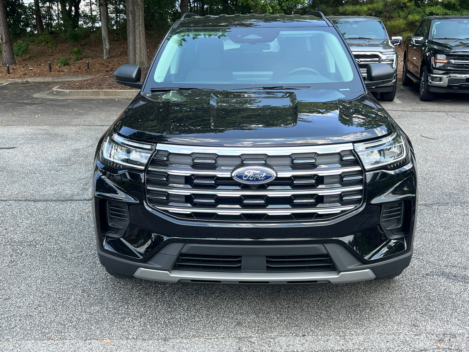 2025 Ford Explorer Active 2