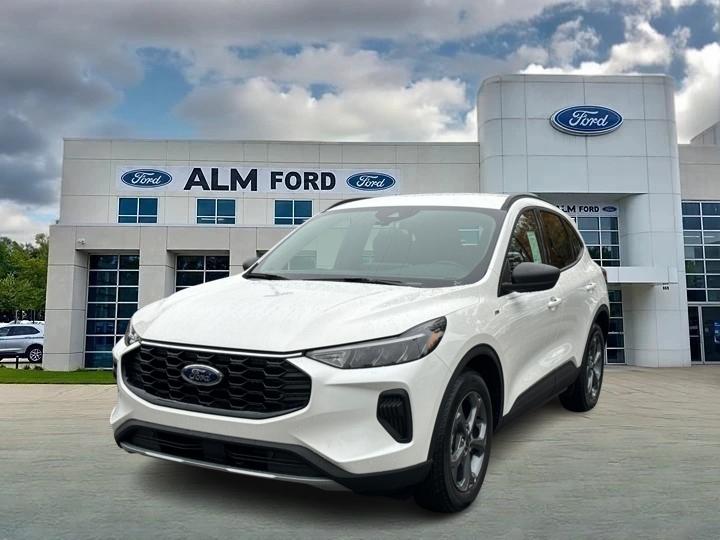 2025 Ford Escape ST-Line 1