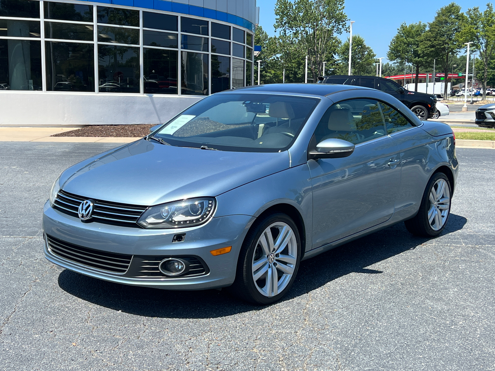 2014 Volkswagen Eos Executive Edition 1