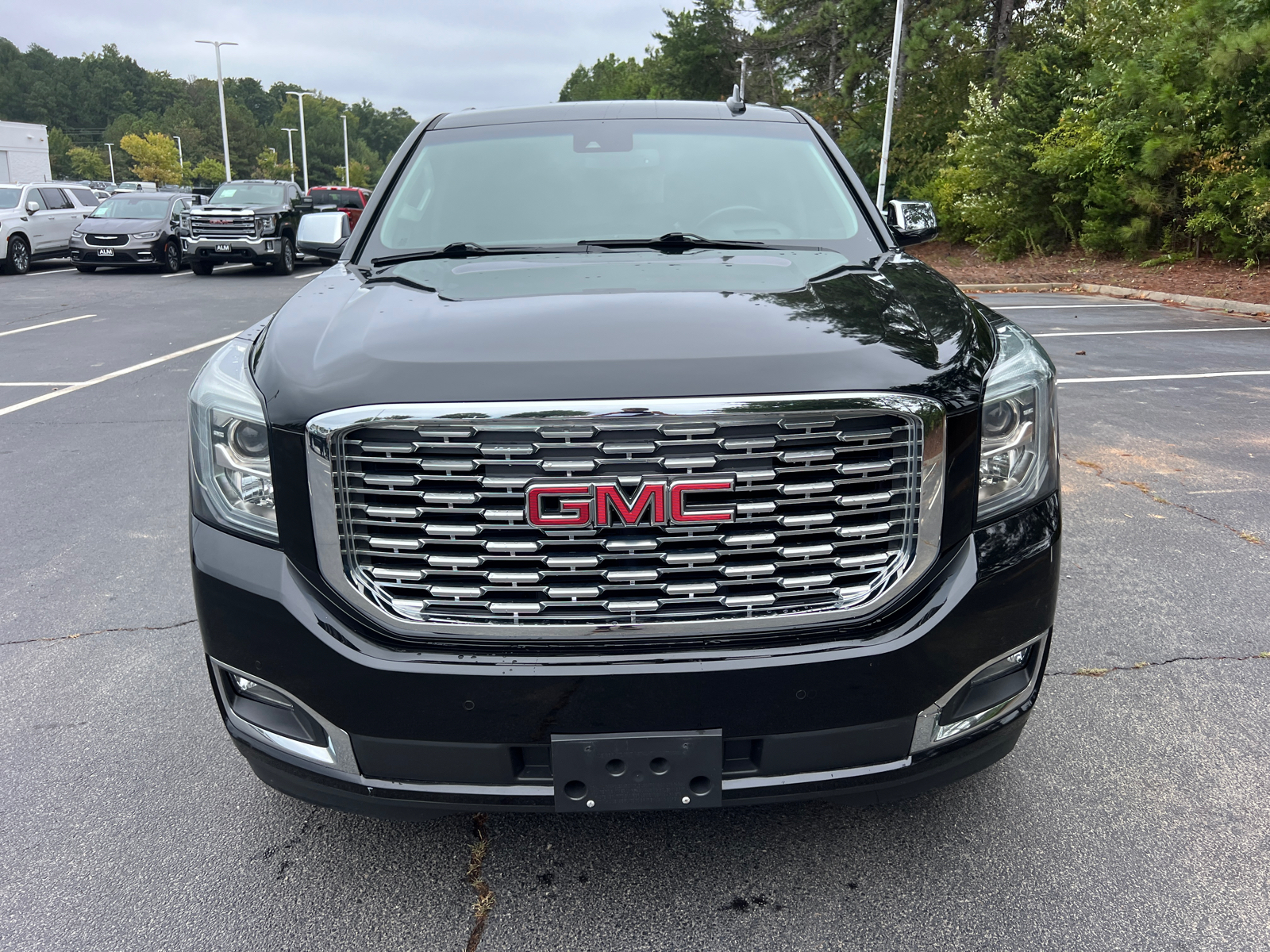 2019 GMC Yukon XL Denali 2