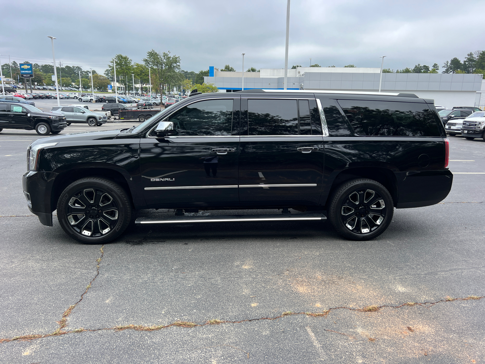 2019 GMC Yukon XL Denali 8