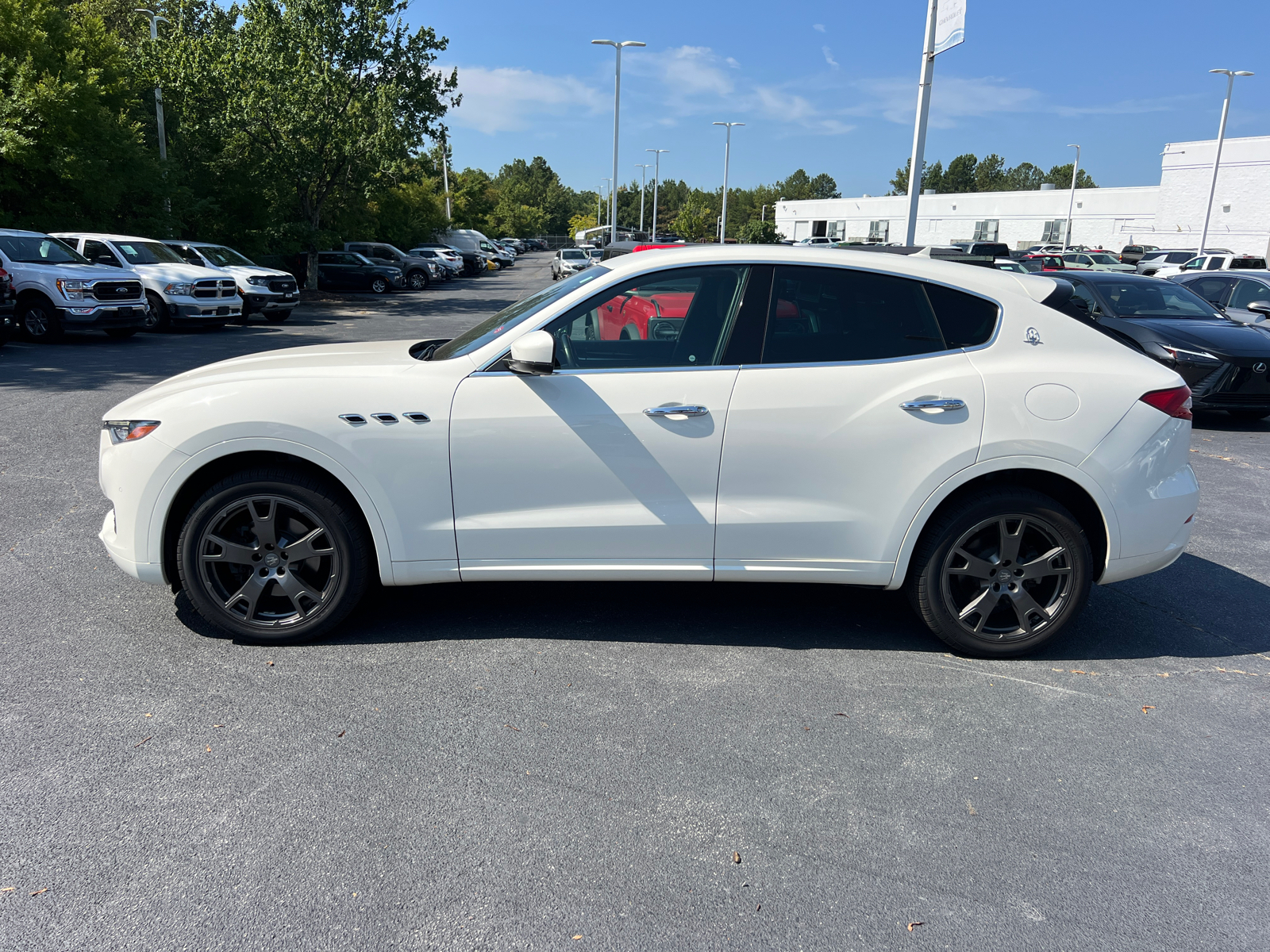 2019 Maserati Levante Base 8