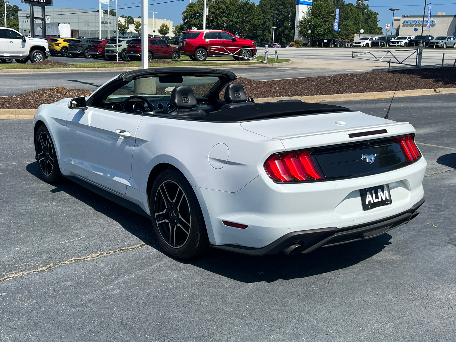 2021 Ford Mustang EcoBoost 35