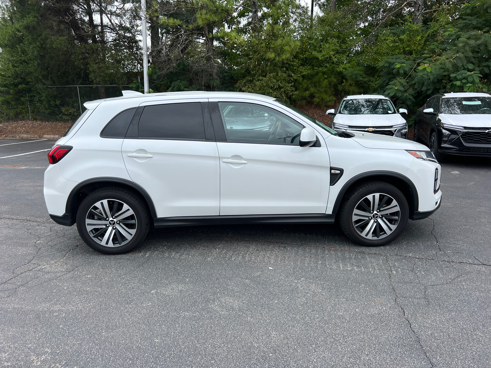 2021 Mitsubishi Outlander Sport 2.0 SE 4