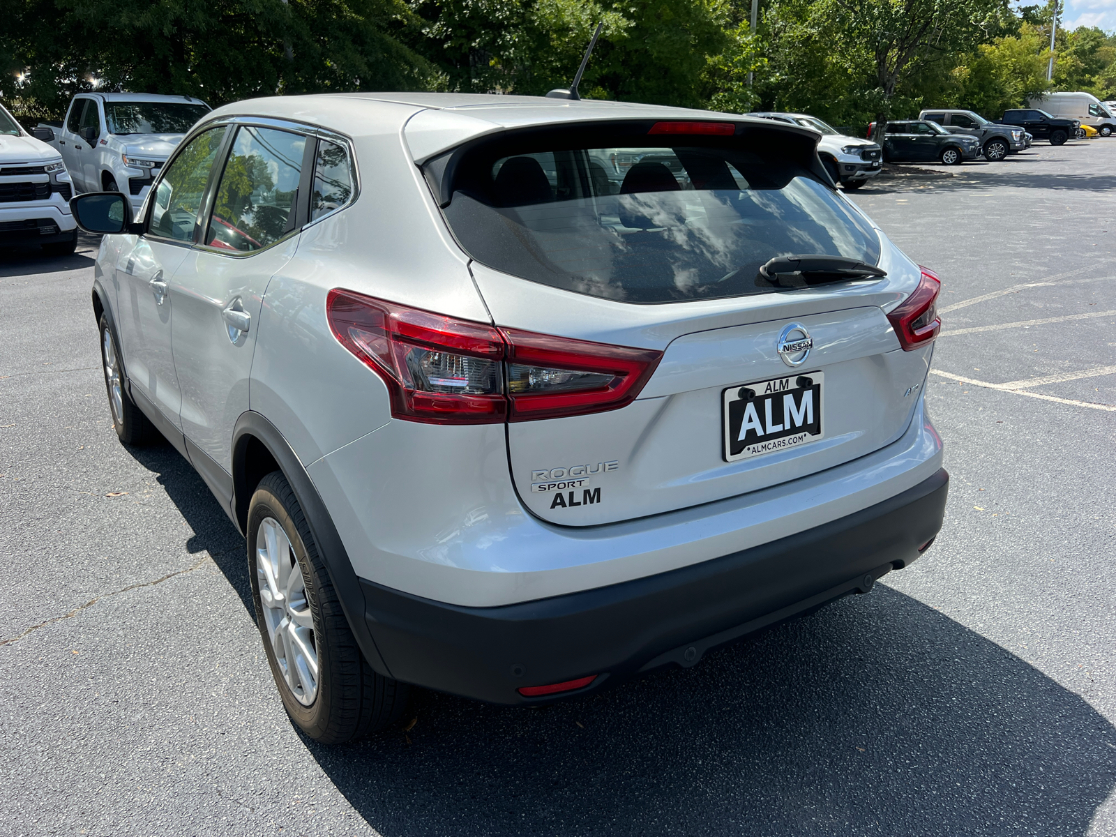 2021 Nissan Rogue Sport S 7