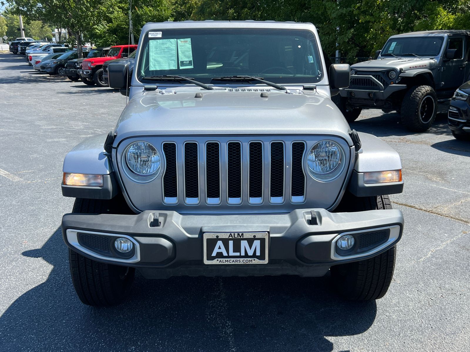 2021 Jeep Wrangler Unlimited Sahara 2