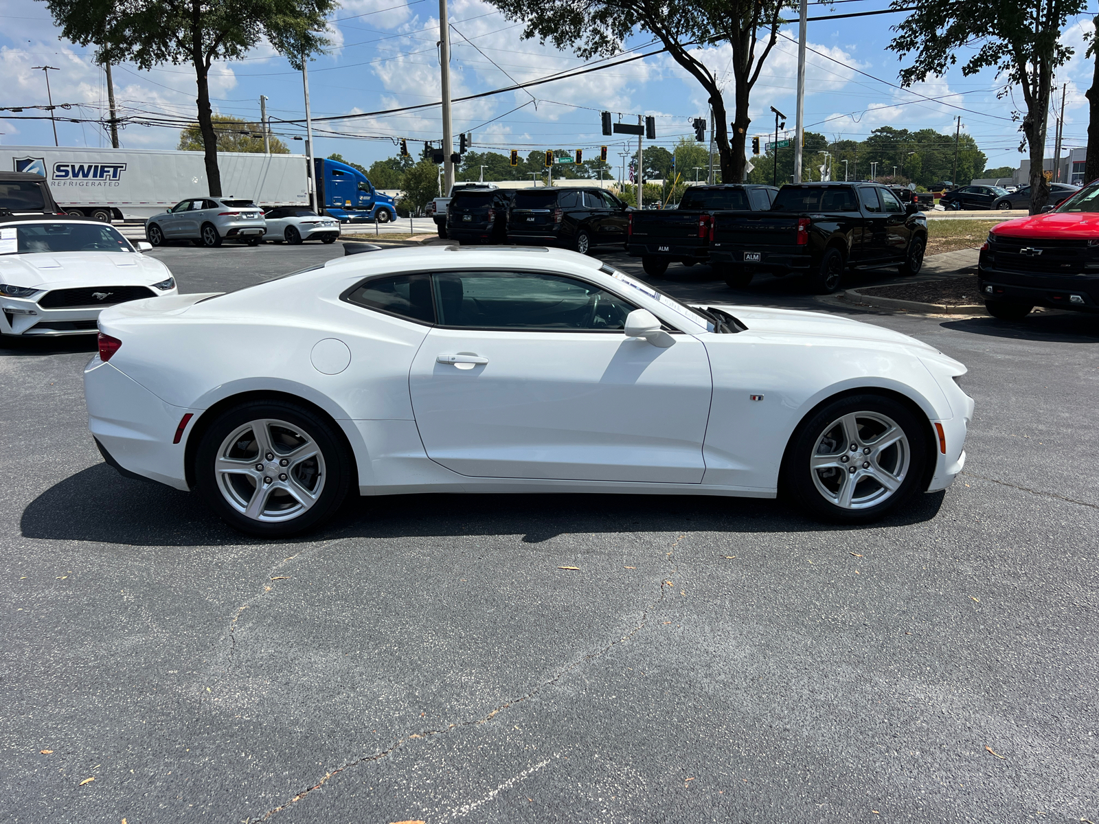 2022 Chevrolet Camaro 1LT 4