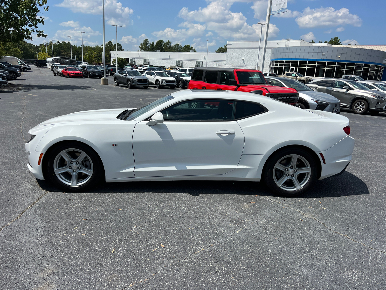 2022 Chevrolet Camaro 1LT 8