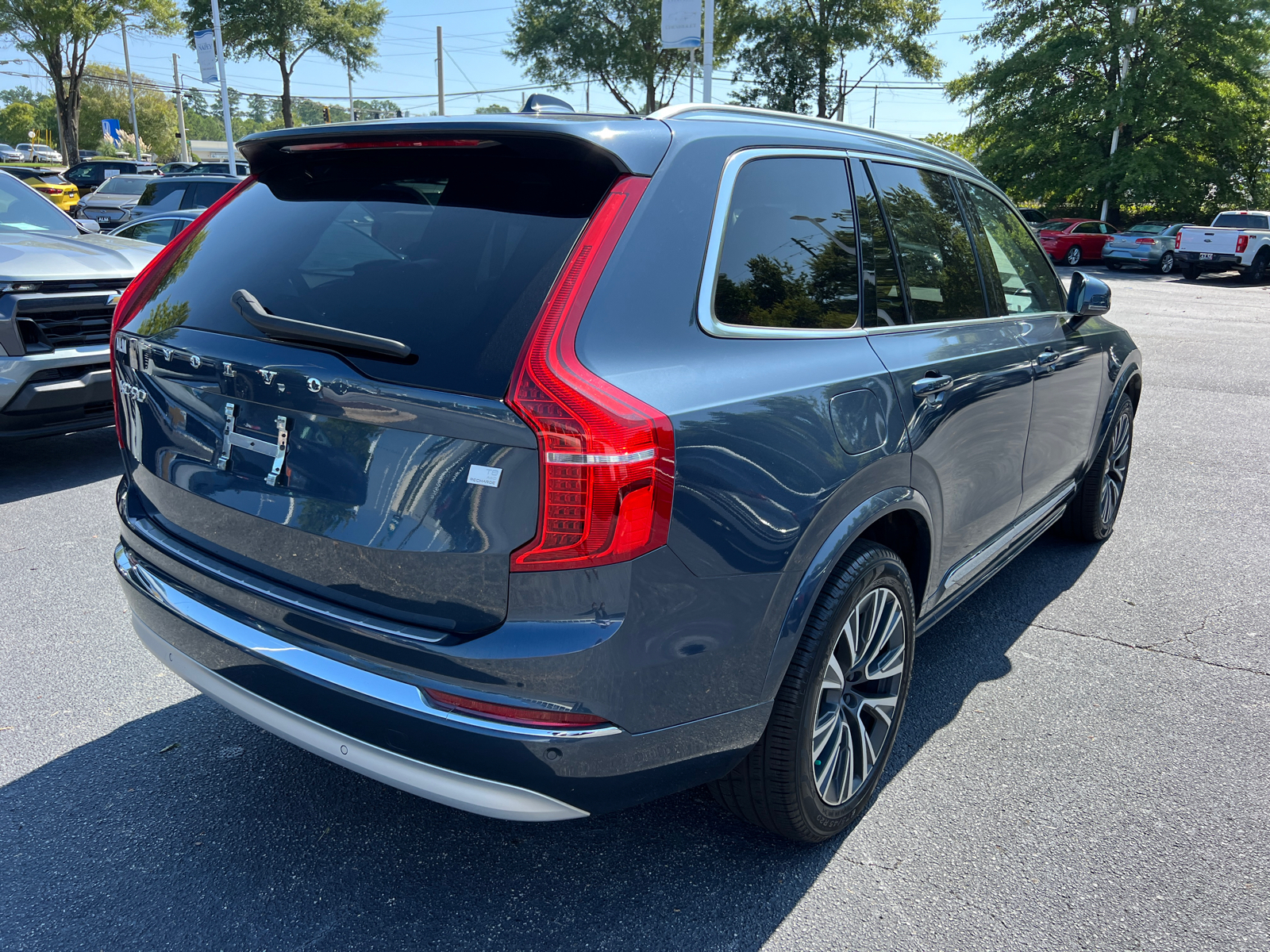 2022 Volvo XC90 Recharge Plug-In Hybrid T8 Inscription Expression 6 Passenger 5