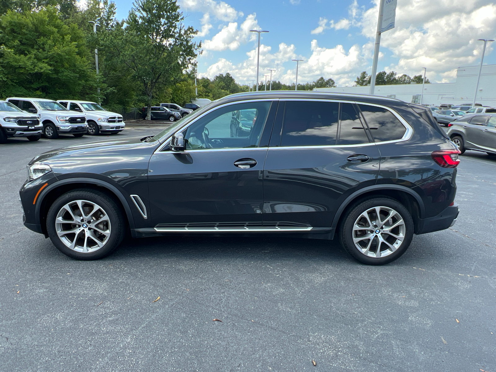 2022 BMW X5 xDrive40i 8