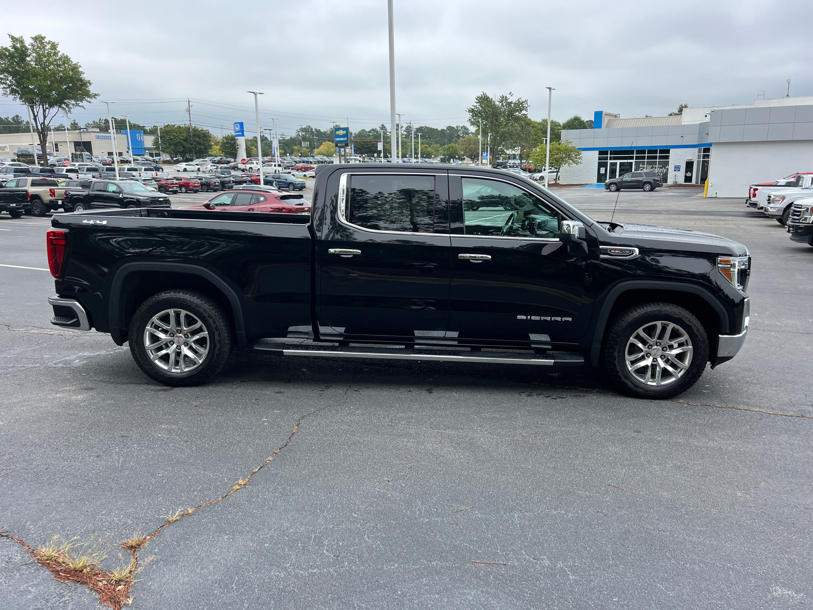 2022 GMC Sierra 1500 Limited SLT 4