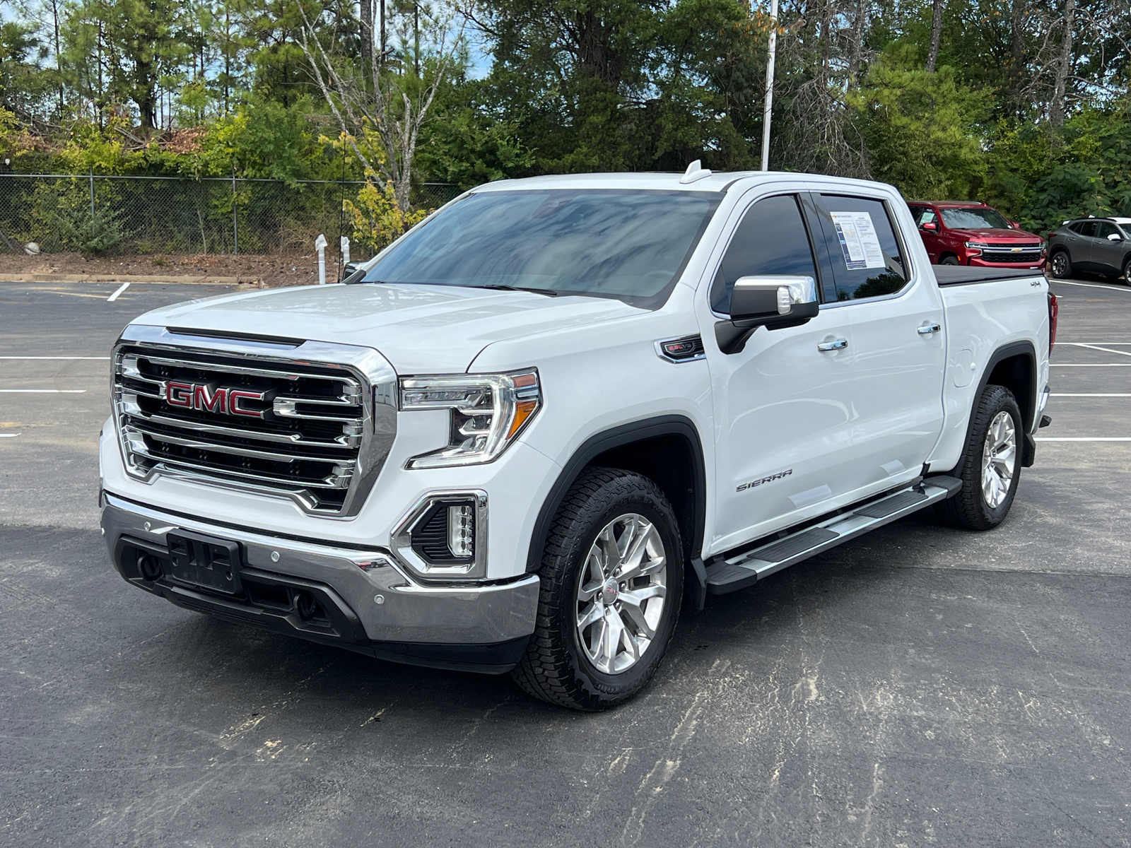 2022 GMC Sierra 1500 Limited SLT 1