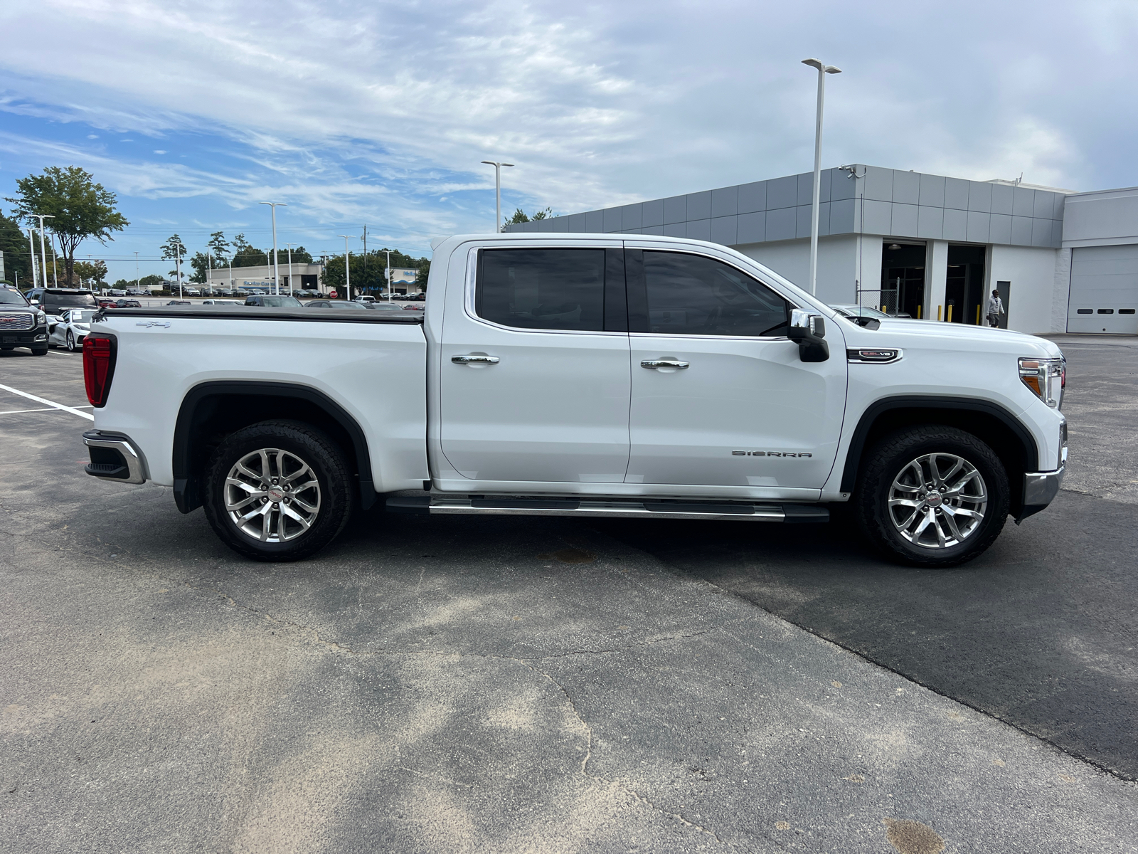 2022 GMC Sierra 1500 Limited SLT 4