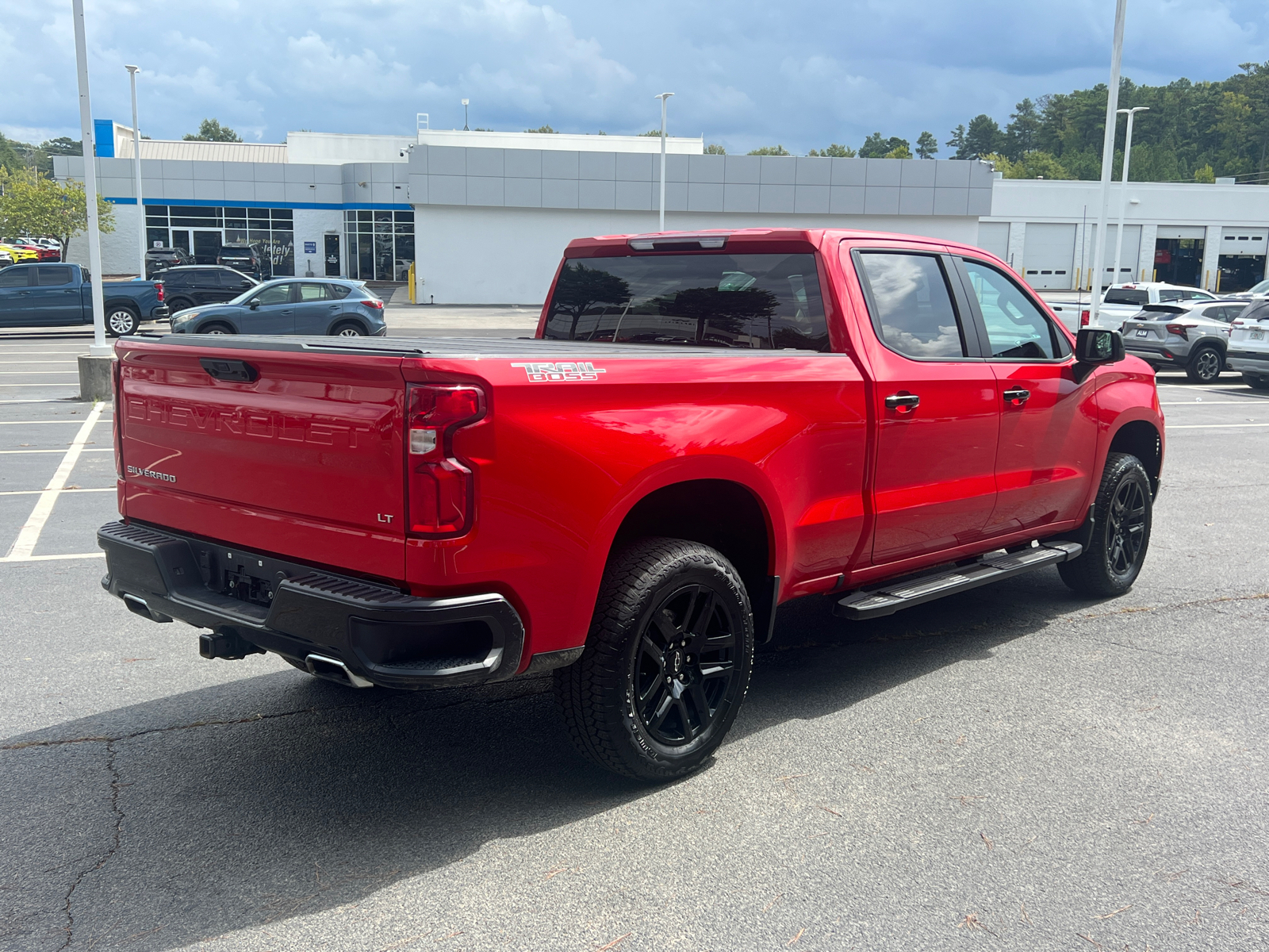 2022 Chevrolet Silverado 1500 LT Trail Boss 6