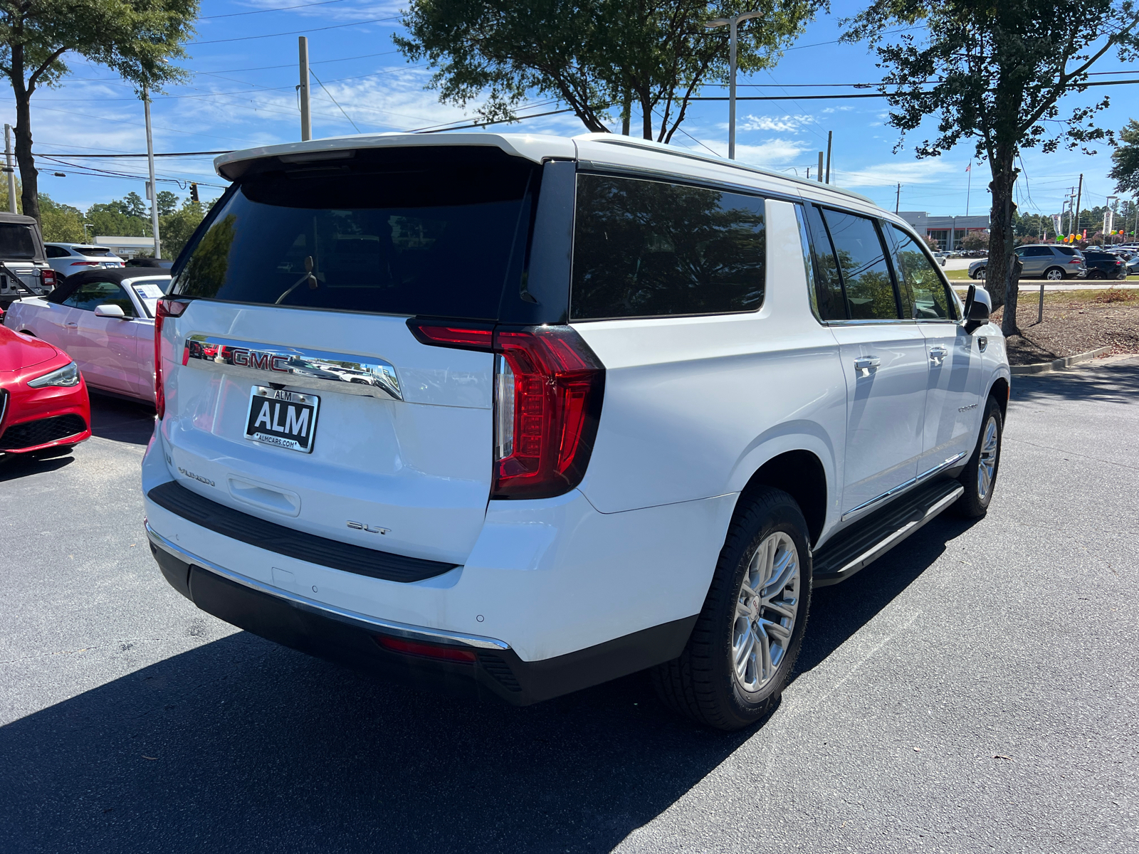 2022 GMC Yukon XL SLT 5