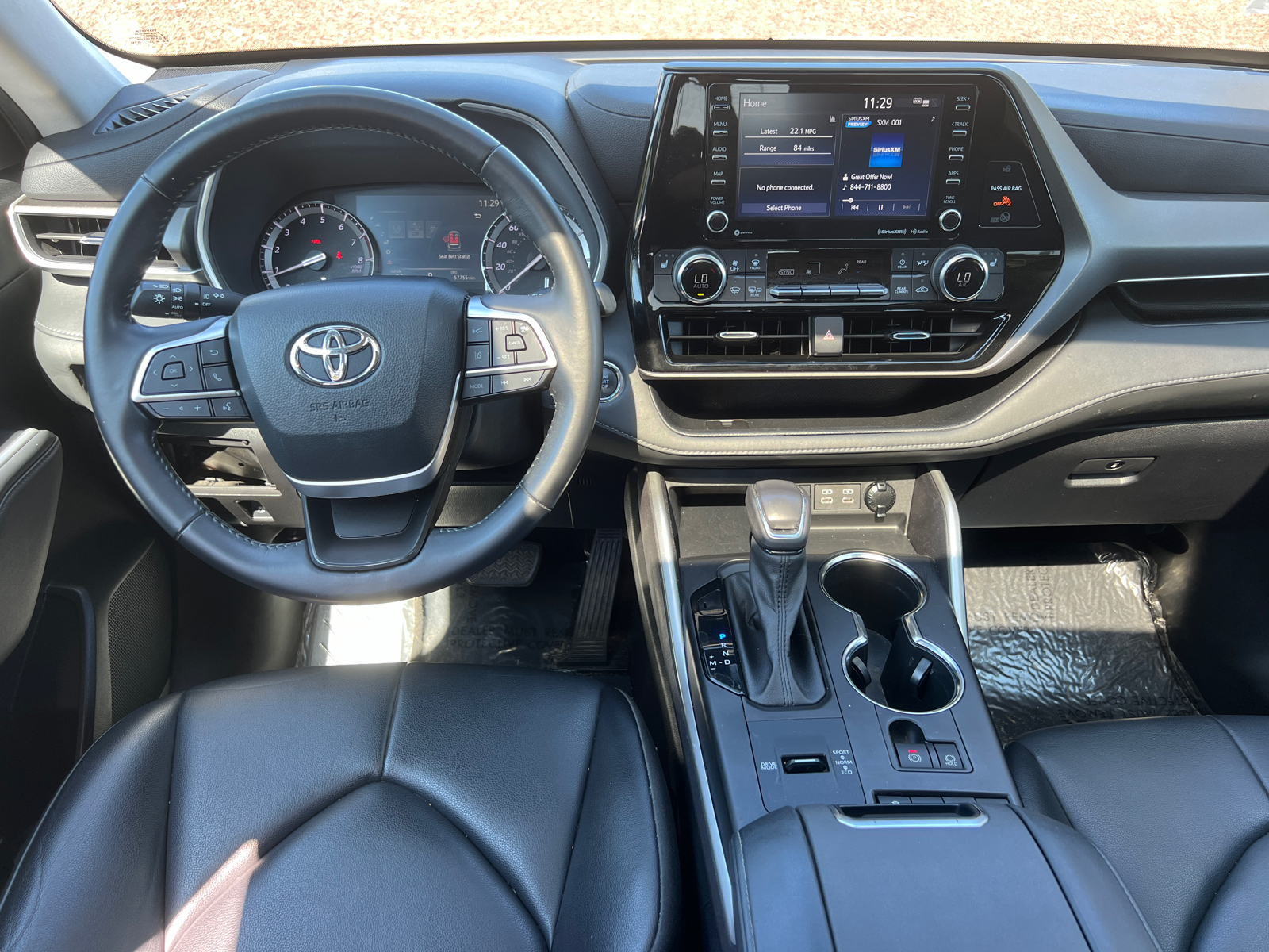 2022 Toyota Highlander XLE 23