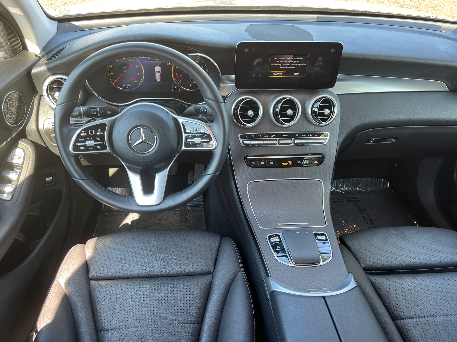 2022 Mercedes-Benz GLC GLC 300 23