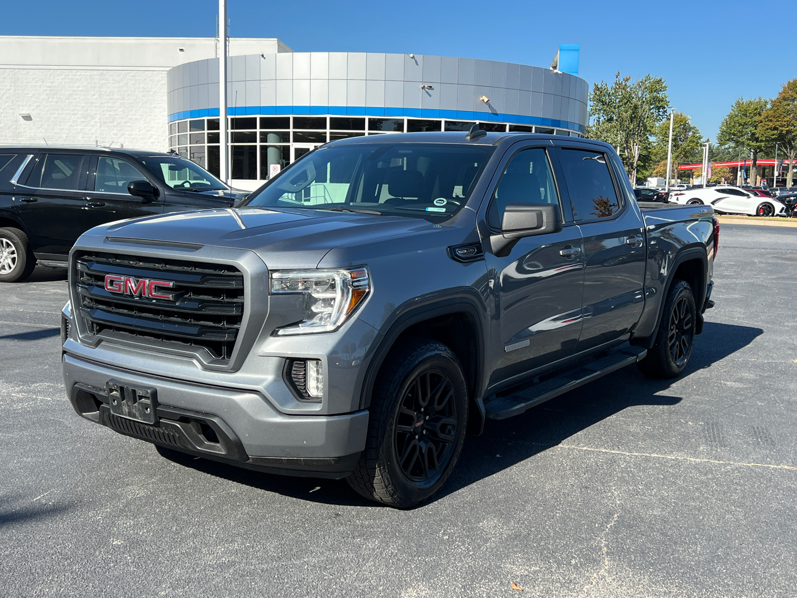 2022 GMC Sierra 1500 Limited Elevation 1