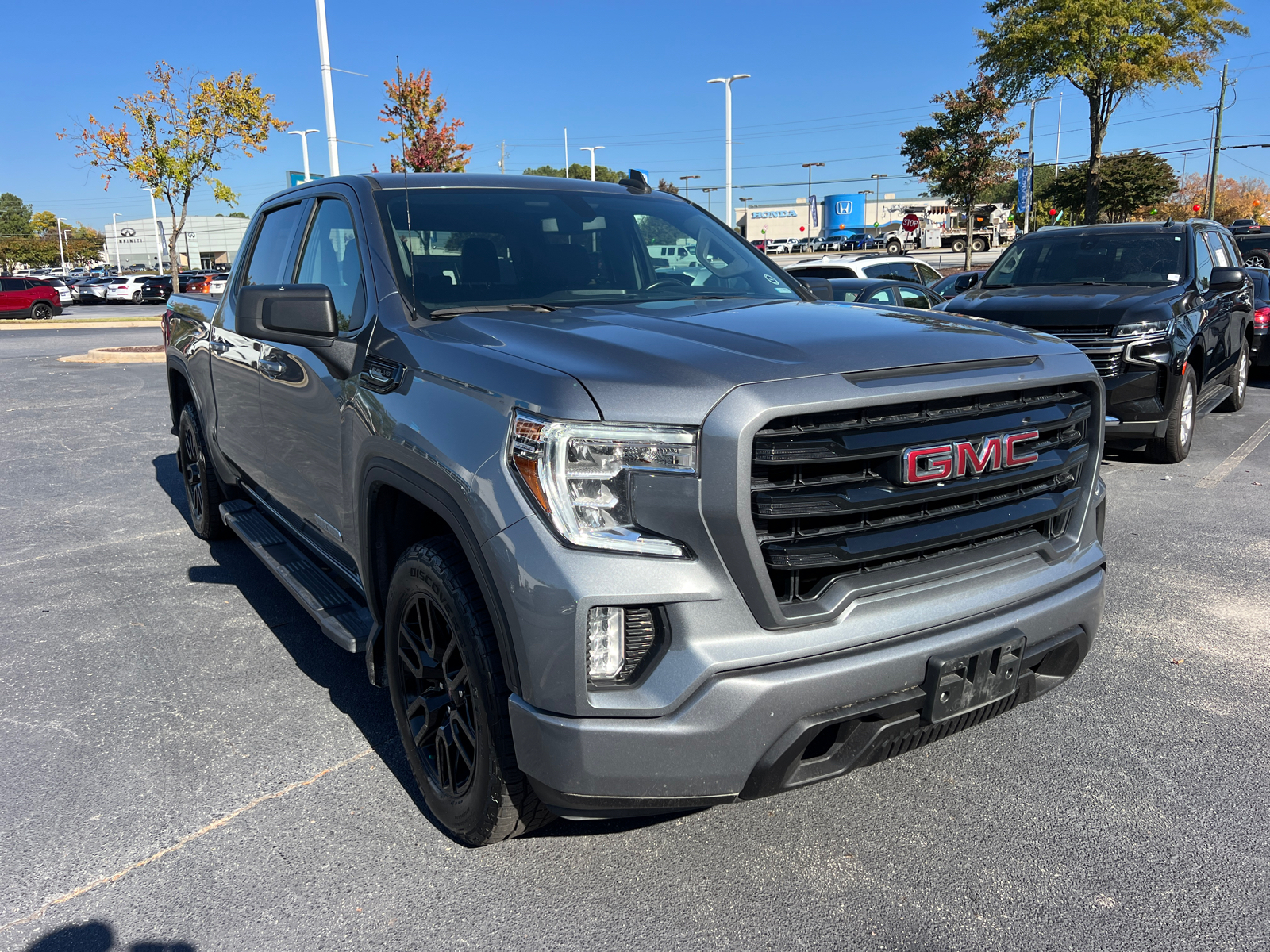 2022 GMC Sierra 1500 Limited Elevation 3