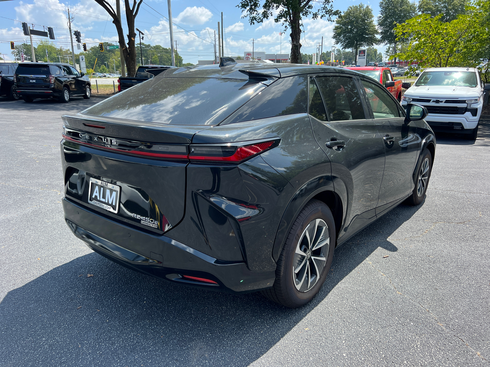 2023 Lexus RZ 450e Premium 5