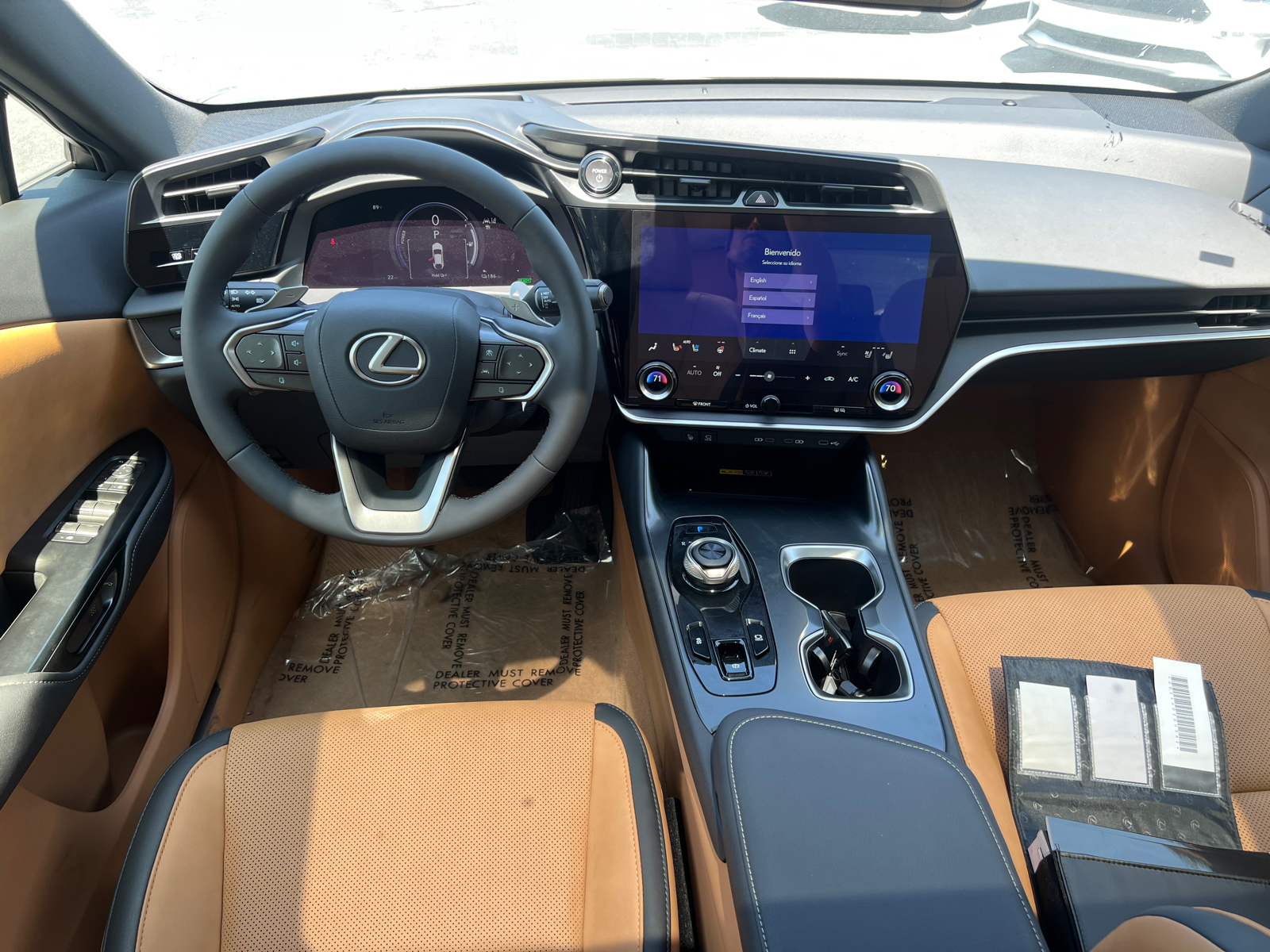 2023 Lexus RZ 450e Premium 24