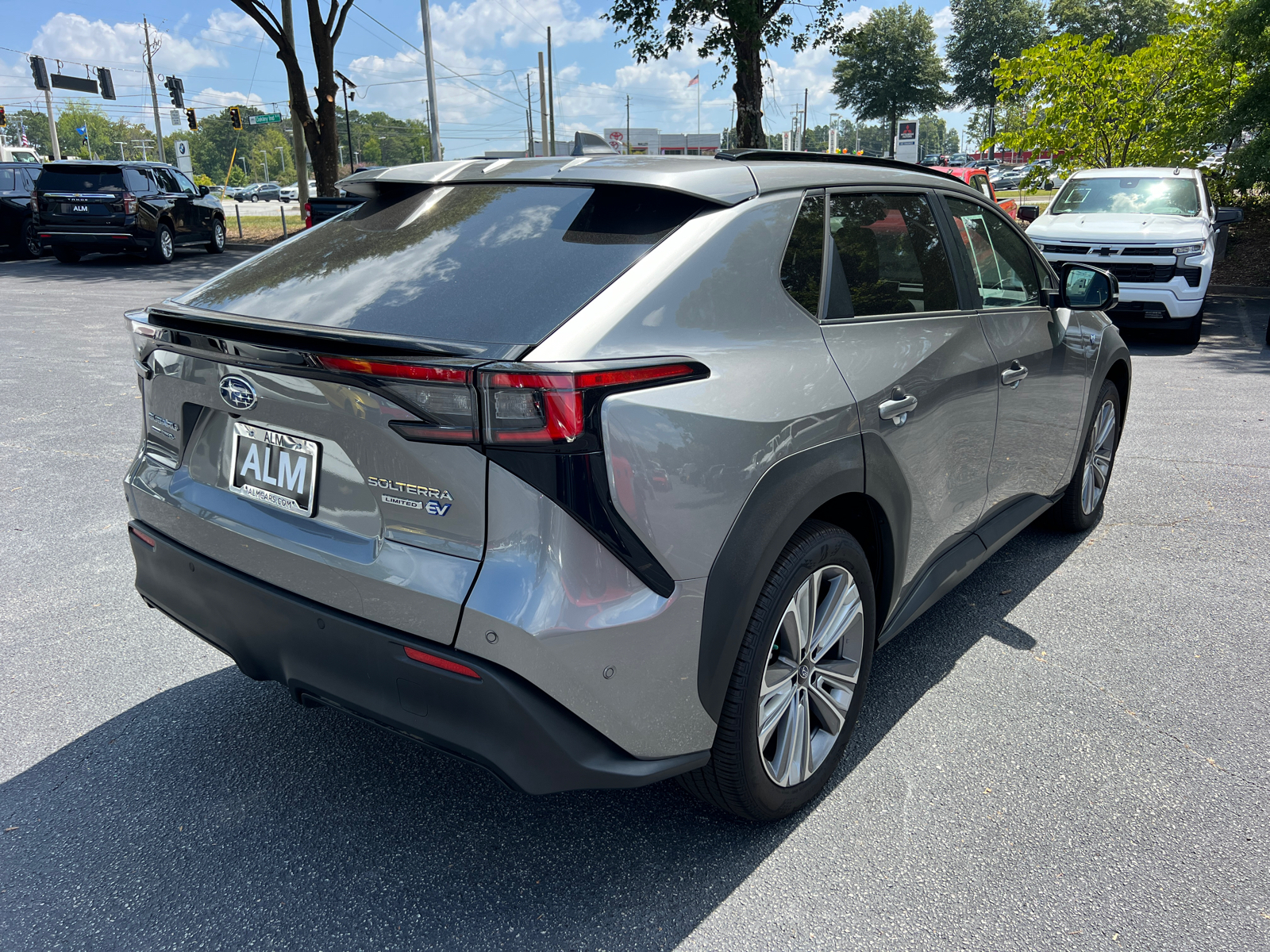 2023 Subaru Solterra Limited 5