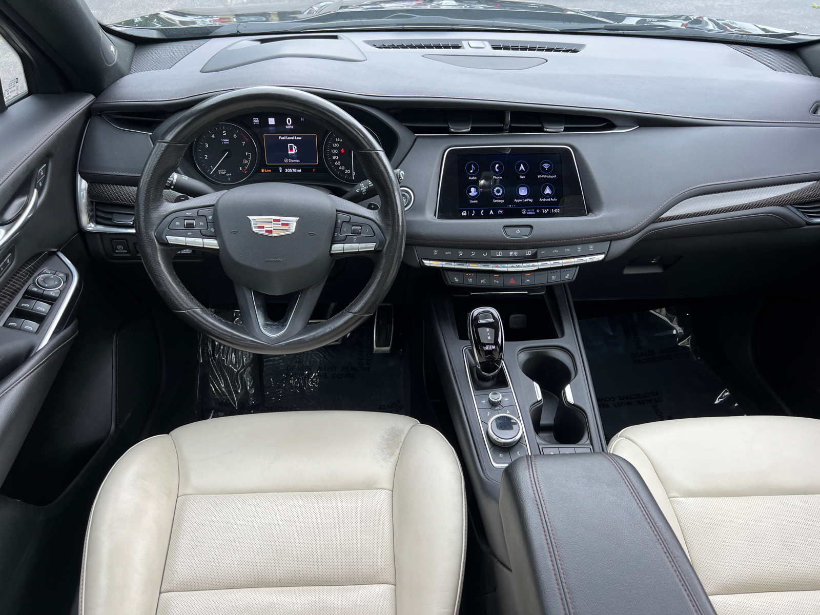 2023 Cadillac XT4 Sport 23