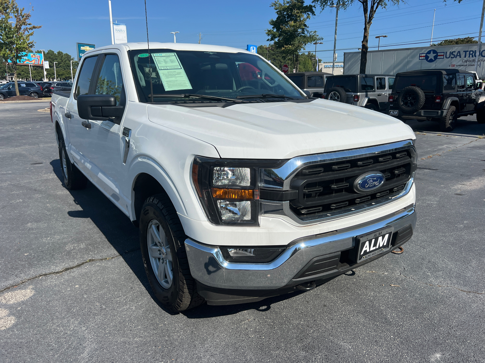 2023 Ford F-150 XL 3