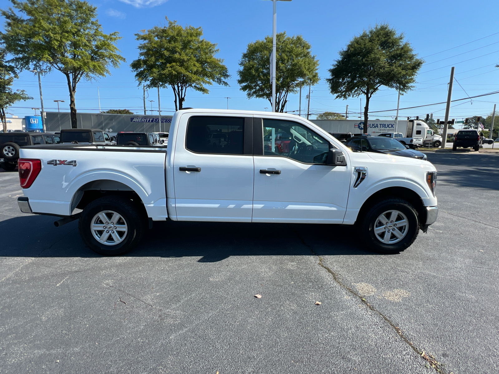 2023 Ford F-150 XL 4