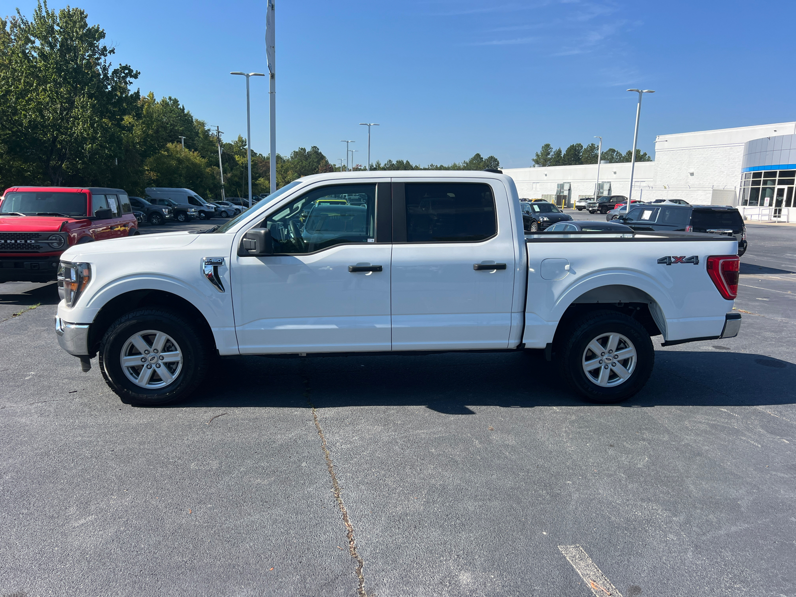 2023 Ford F-150 XL 8