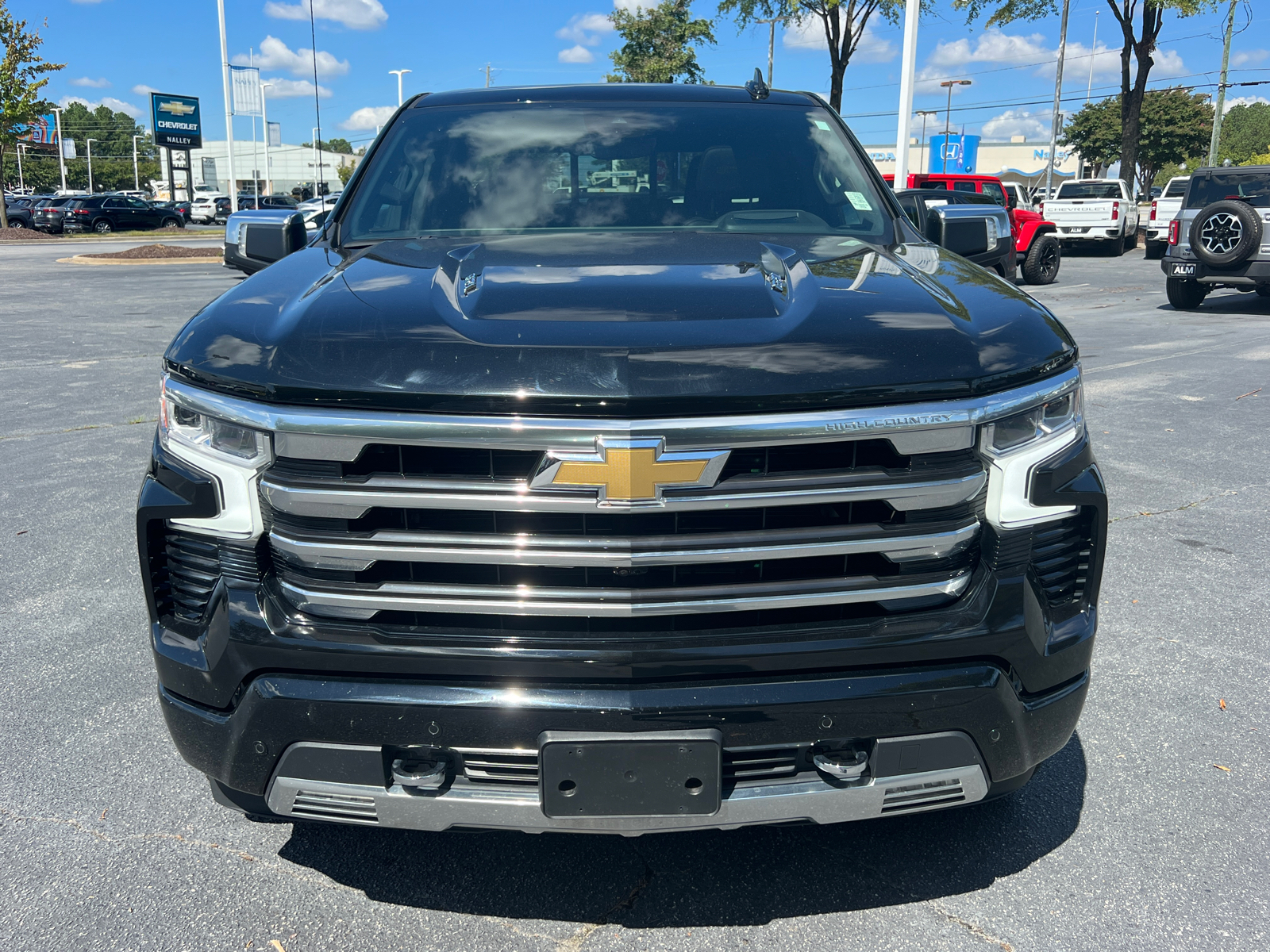 2023 Chevrolet Silverado 1500 High Country 2