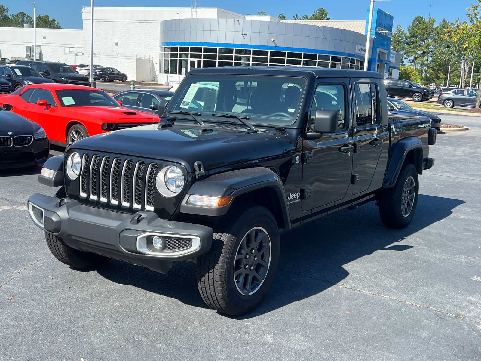 2023 Jeep Gladiator Overland 1