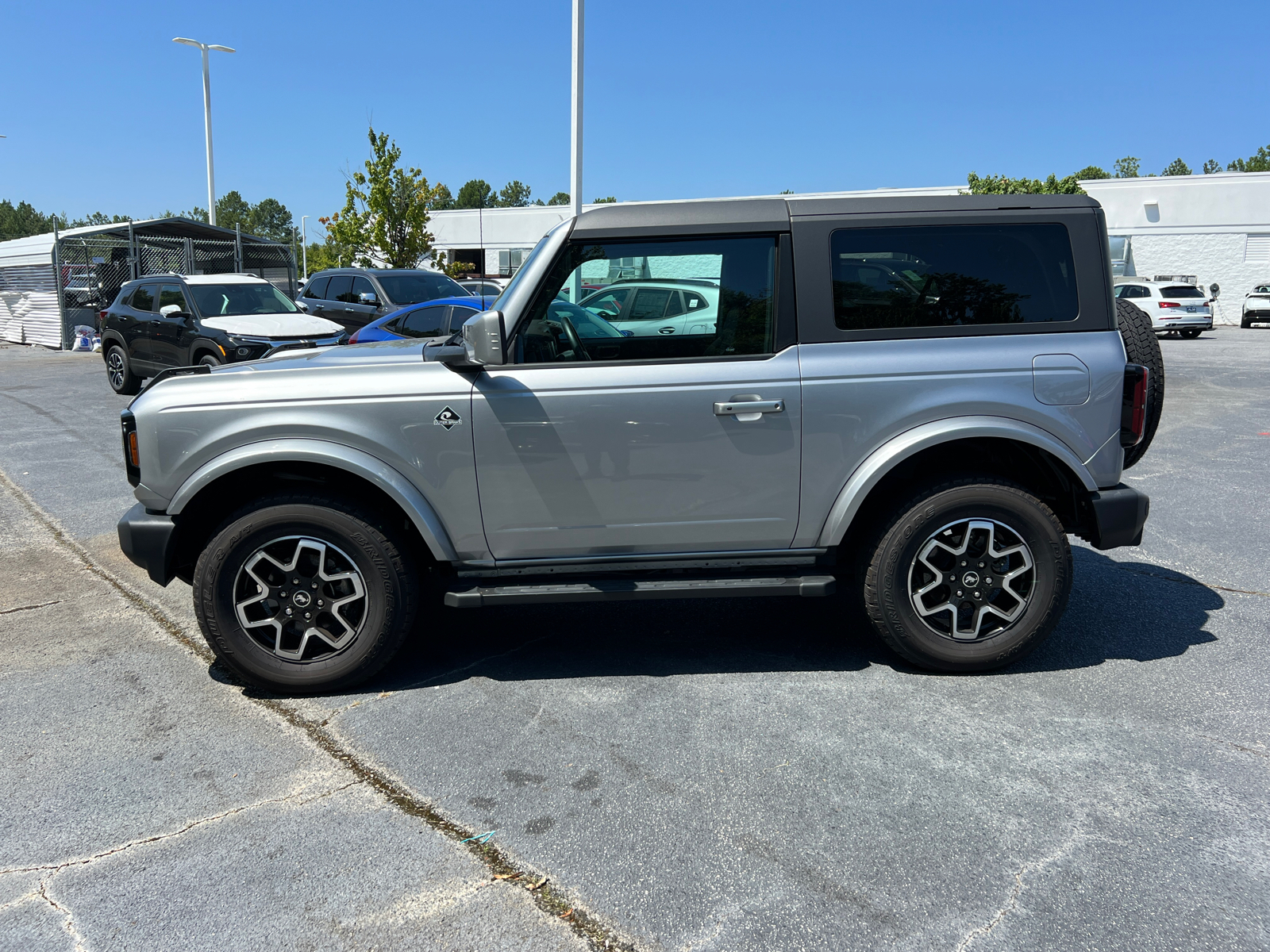 2023 Ford Bronco Outer Banks 8