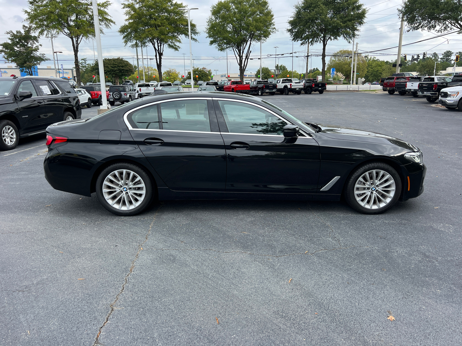 2023 BMW 5 Series 530i 4