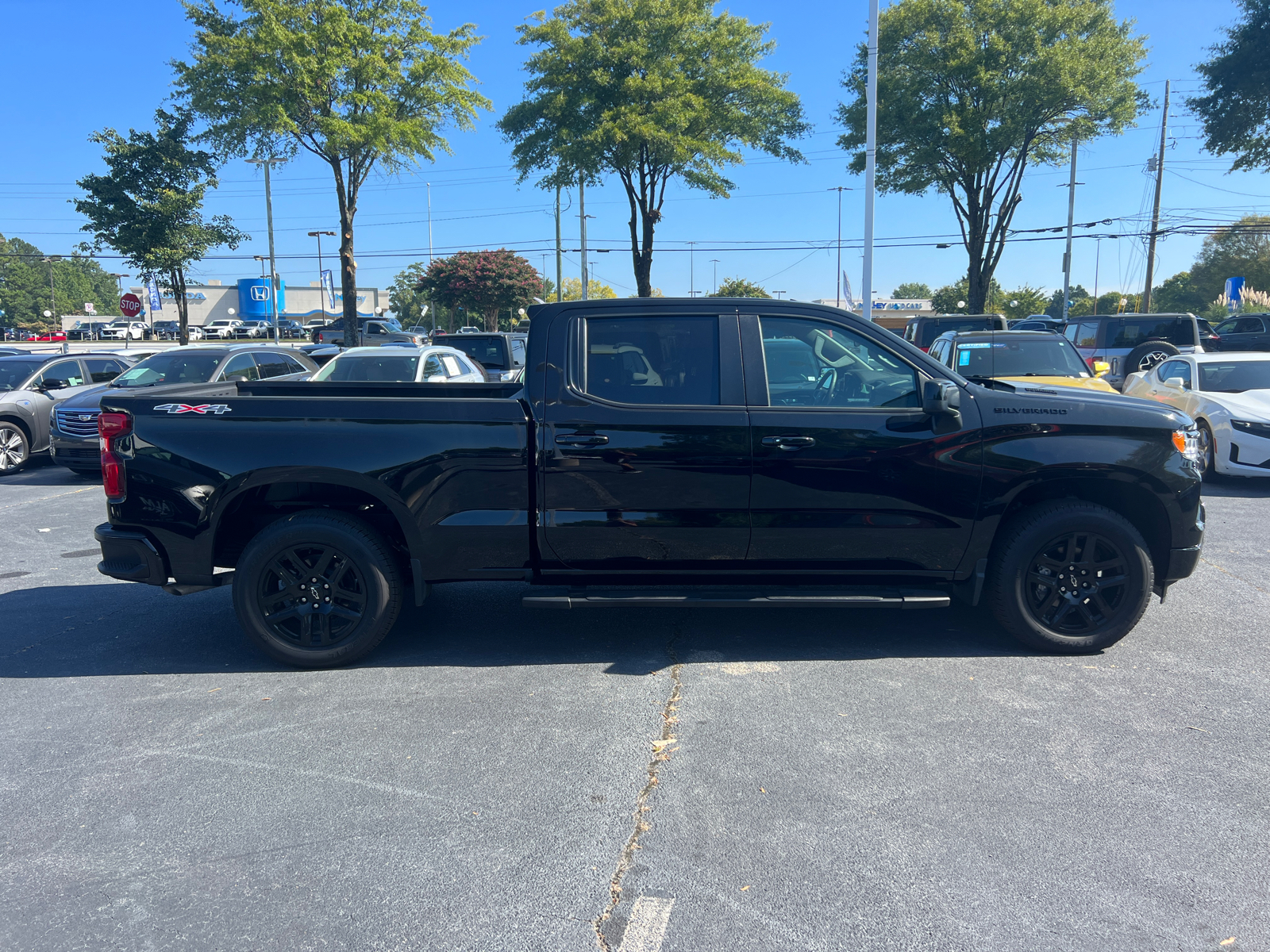 2023 Chevrolet Silverado 1500 RST 4