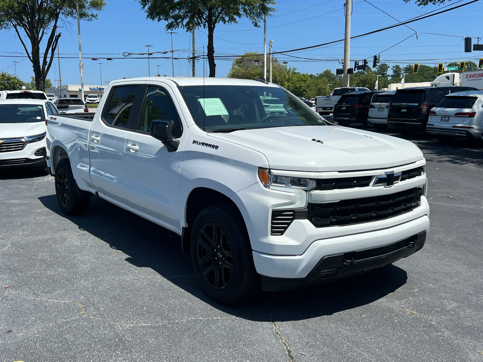 2023 Chevrolet Silverado 1500 RST 3