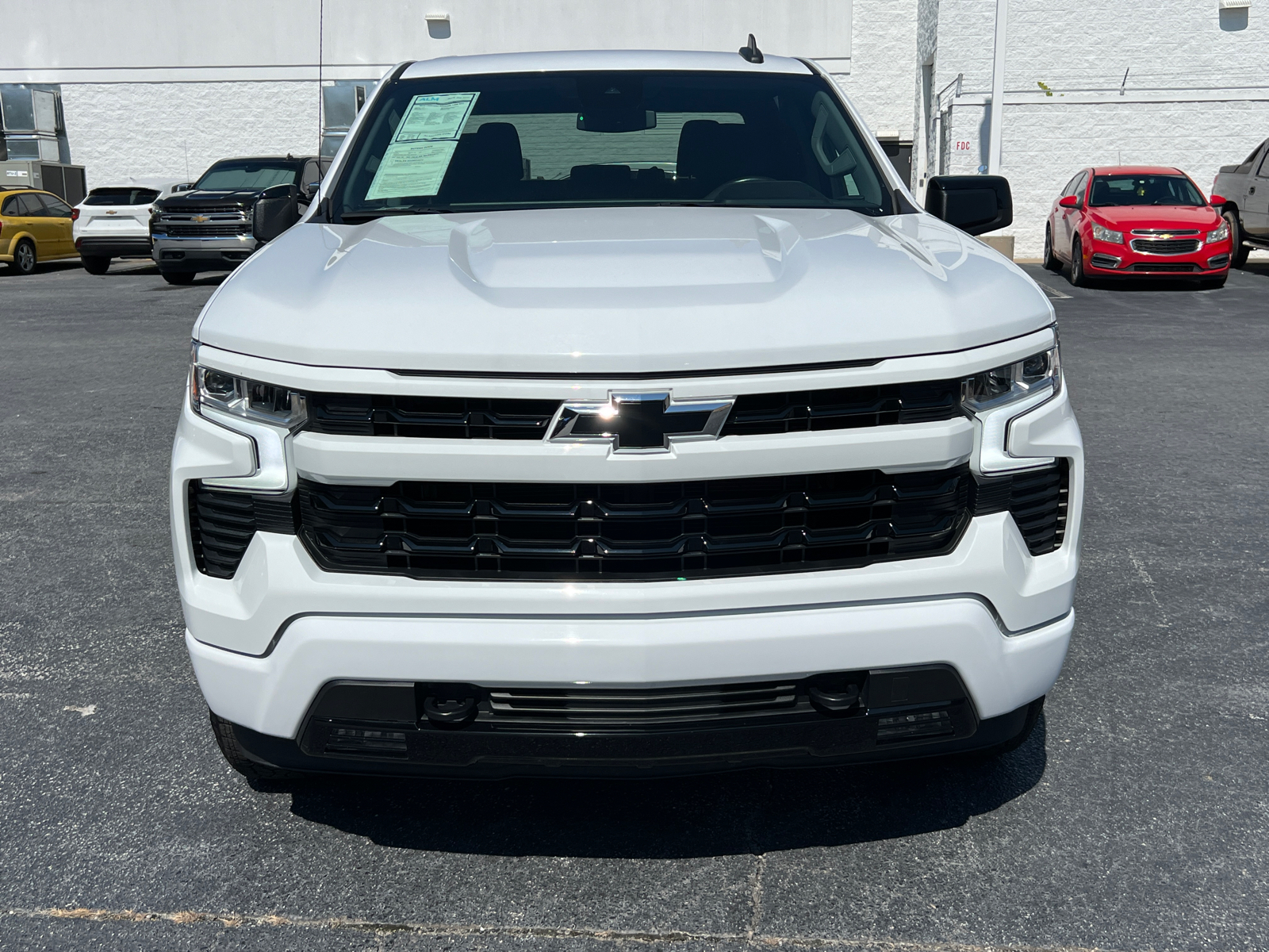 2023 Chevrolet Silverado 1500 RST 2