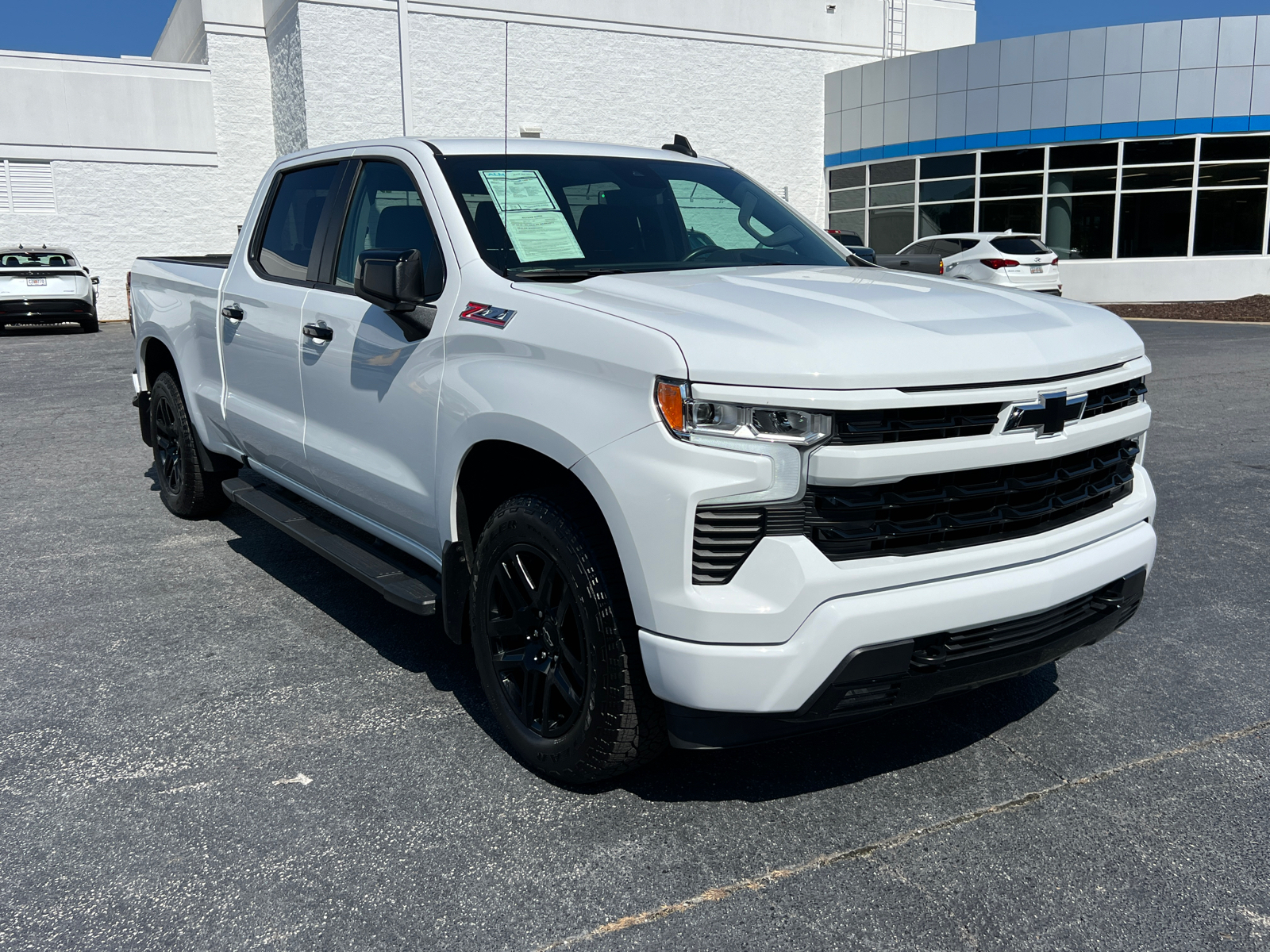 2023 Chevrolet Silverado 1500 RST 3