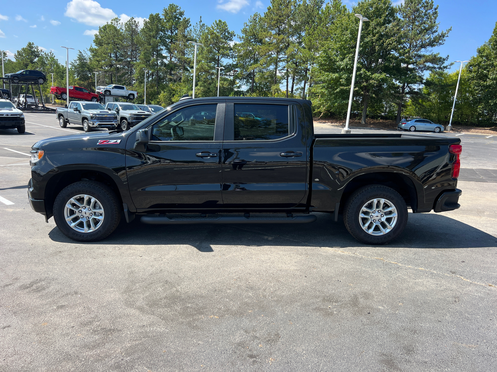 2024 Chevrolet Silverado 1500 RST 8