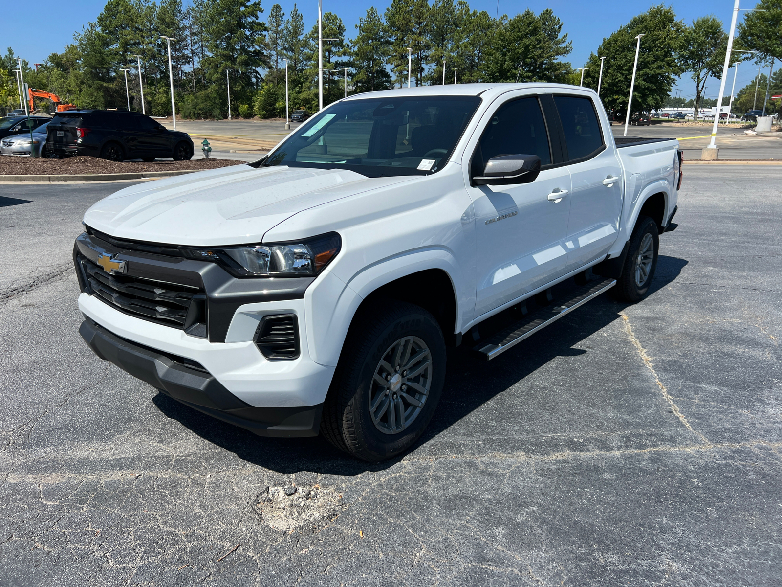 2024 Chevrolet Colorado LT 1