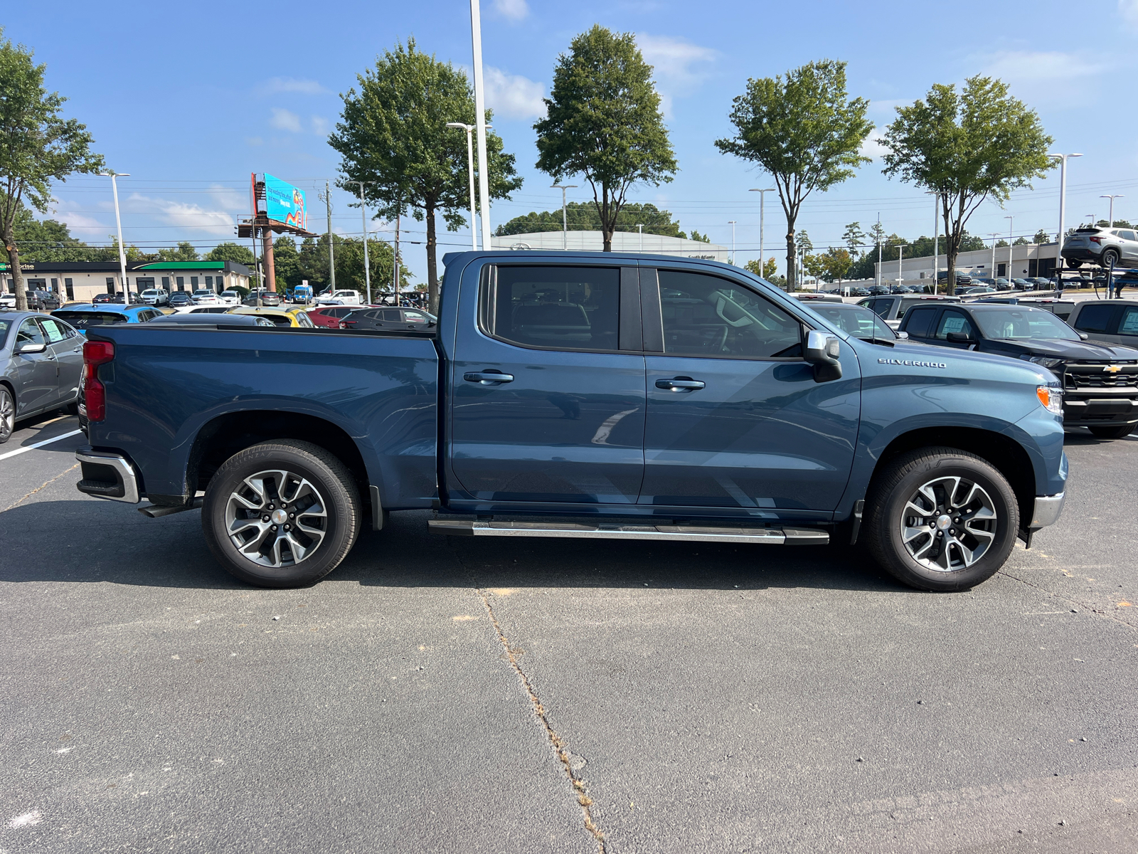 2024 Chevrolet Silverado 1500 LT 4