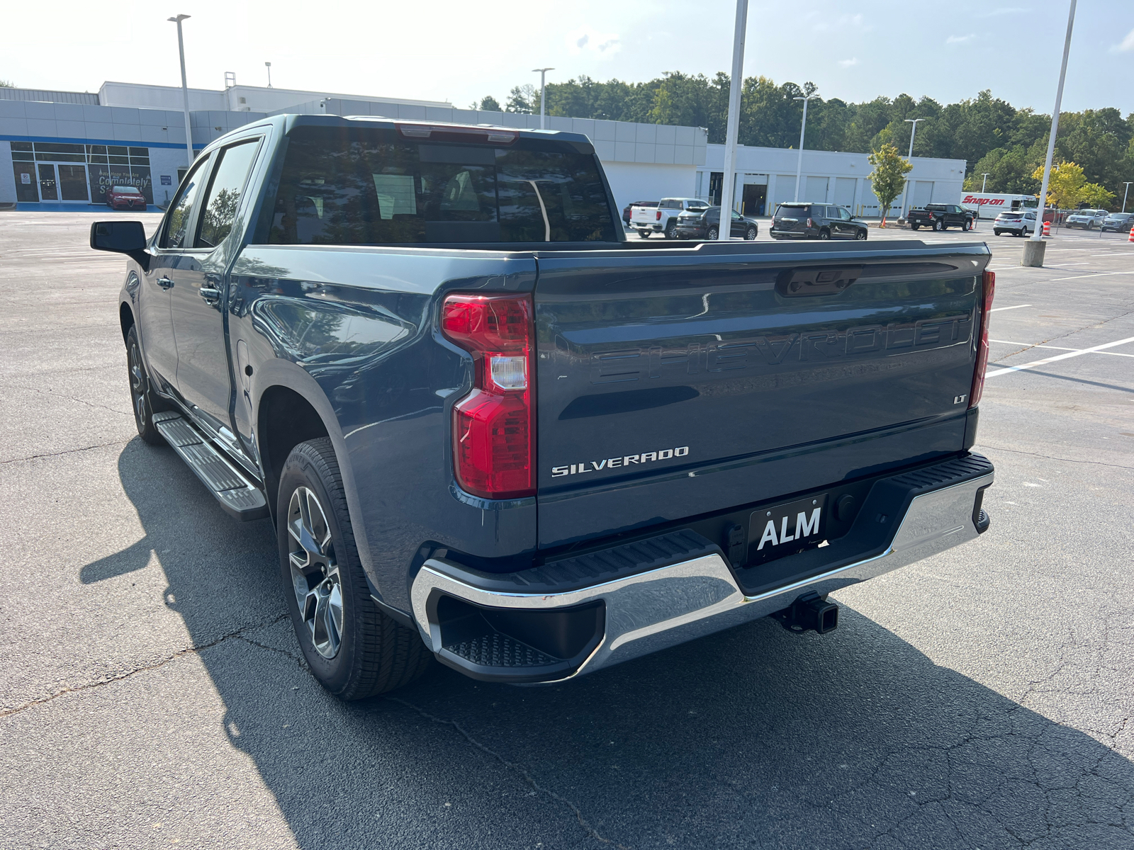 2024 Chevrolet Silverado 1500 LT 7